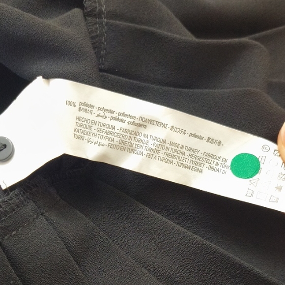 Zara Classic Black Top - Picture 12 of 14